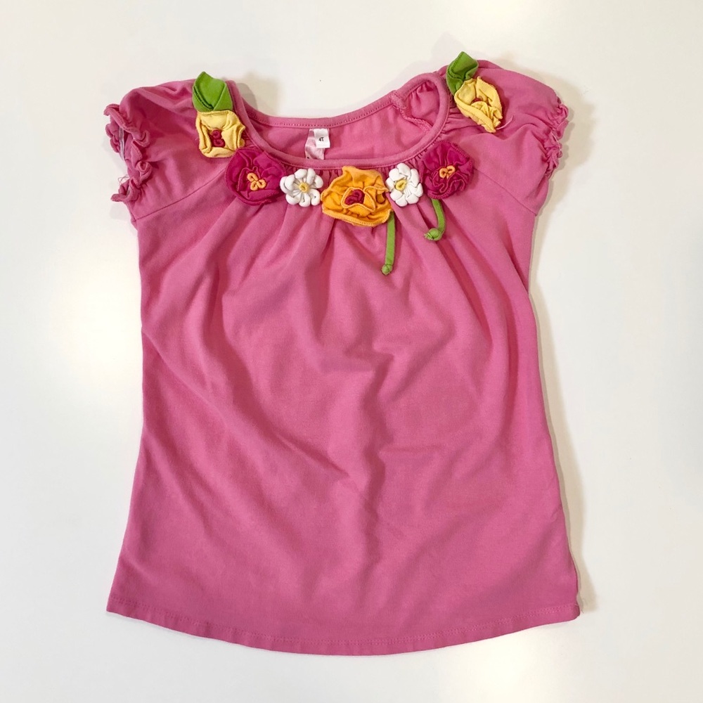 Love U Lots Flower Top